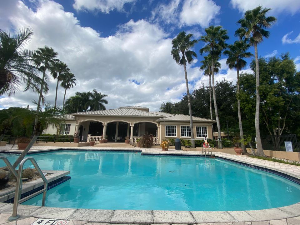 En Renta: $2,300 (2 camas, 2 baños, 1107 Pies cuadrados)