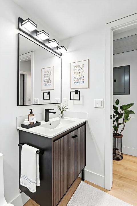 待售: $250,000 (2 贝兹, 2 浴室, 860 平方英尺)