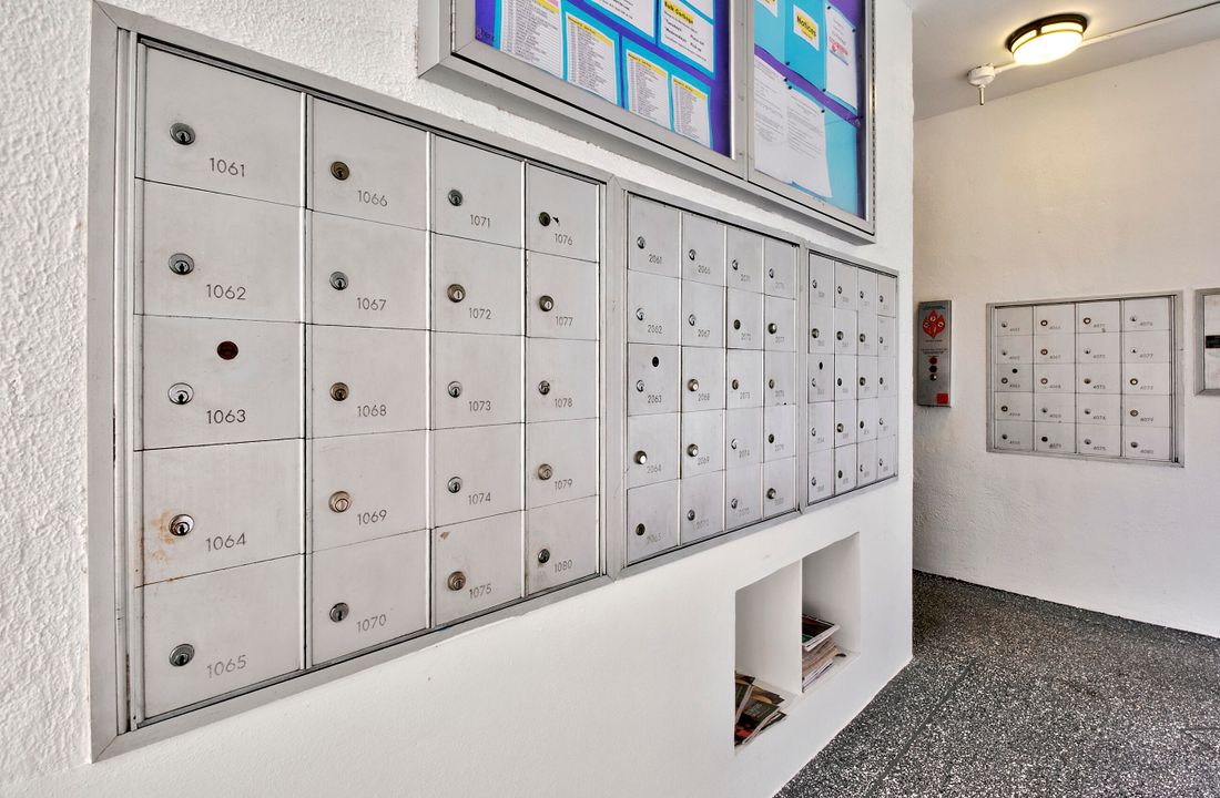 待售: $250,000 (2 贝兹, 2 浴室, 860 平方英尺)