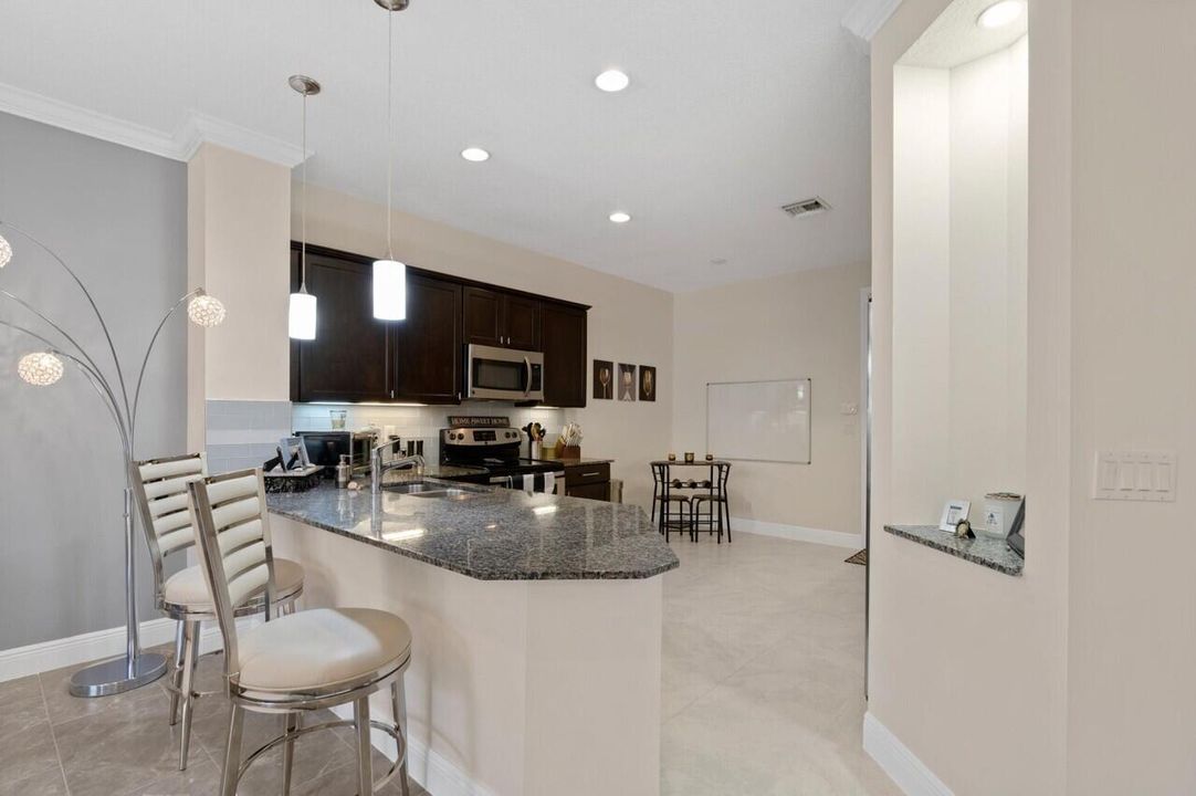 For Sale: $499,950 (3 beds, 2 baths, 2278 Square Feet)