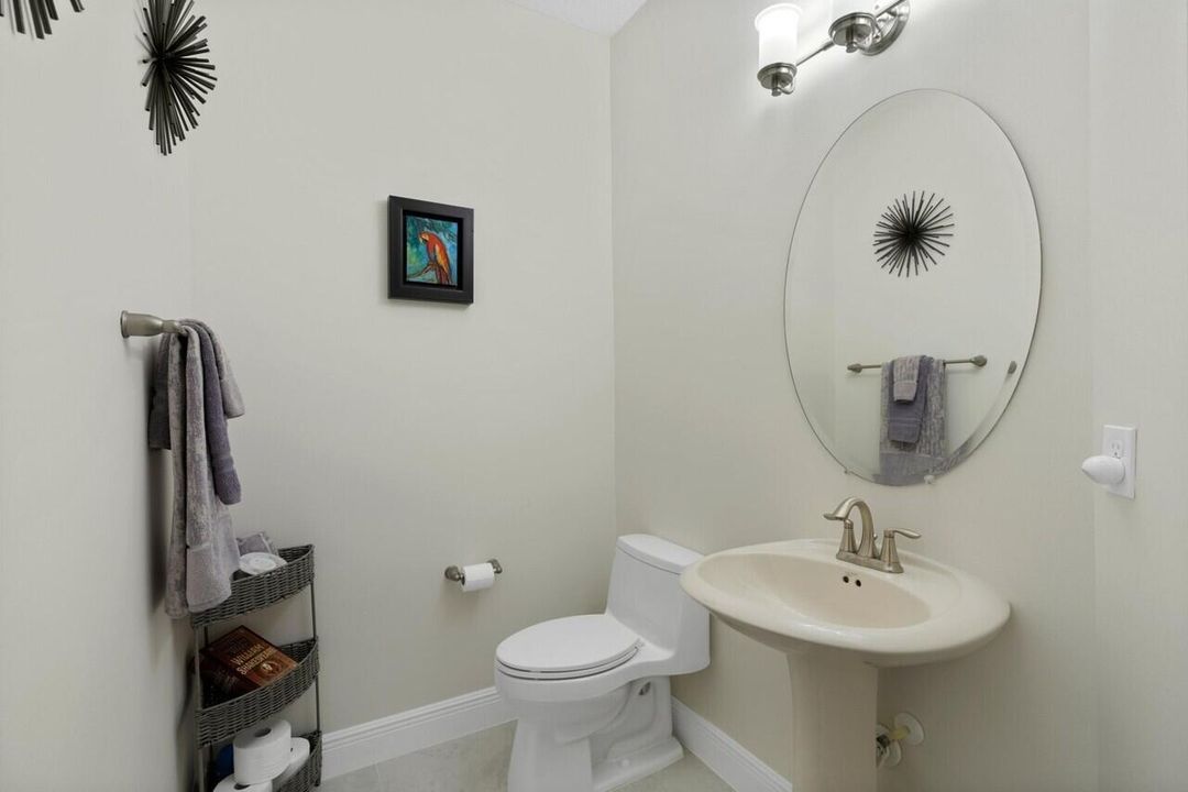 For Sale: $499,950 (3 beds, 2 baths, 2278 Square Feet)