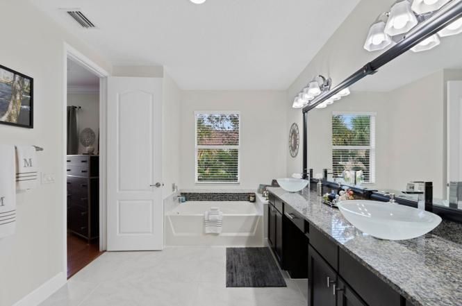 For Sale: $499,950 (3 beds, 2 baths, 2278 Square Feet)