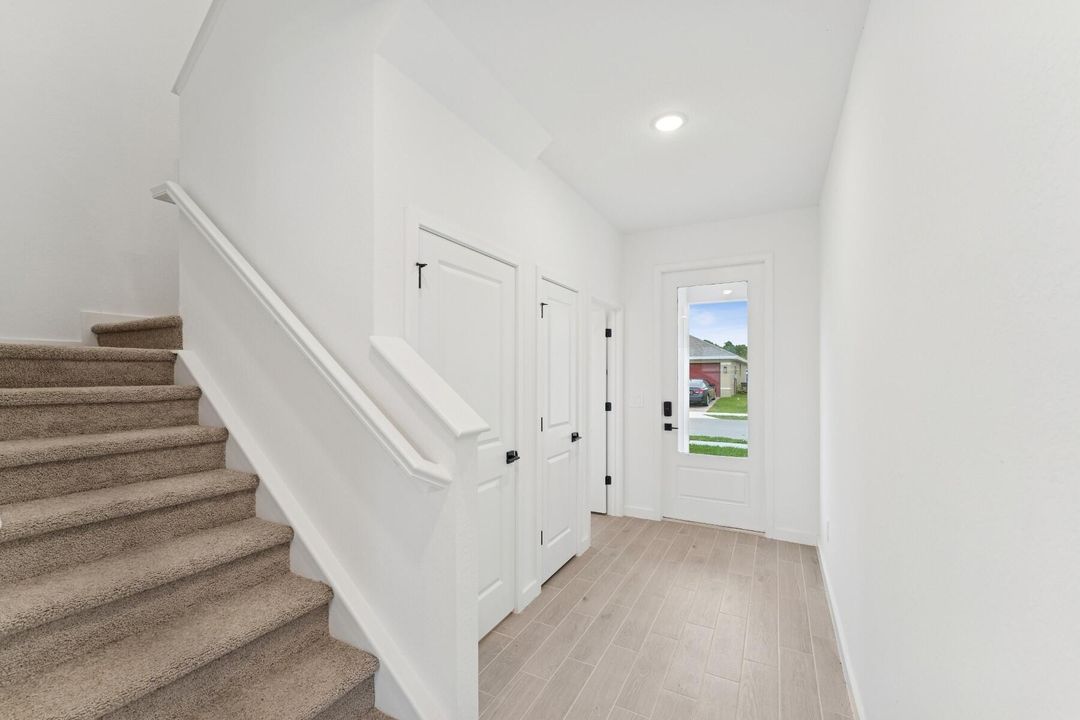 For Sale: $379,995 (3 beds, 2 baths, 1985 Square Feet)