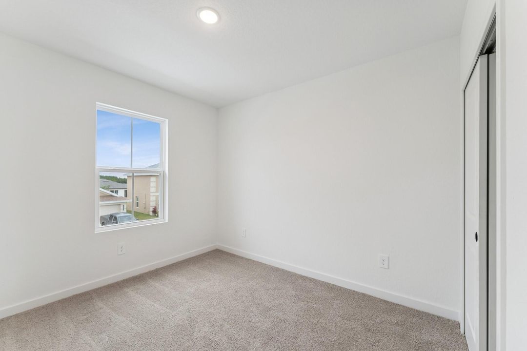 For Sale: $379,995 (3 beds, 2 baths, 1985 Square Feet)