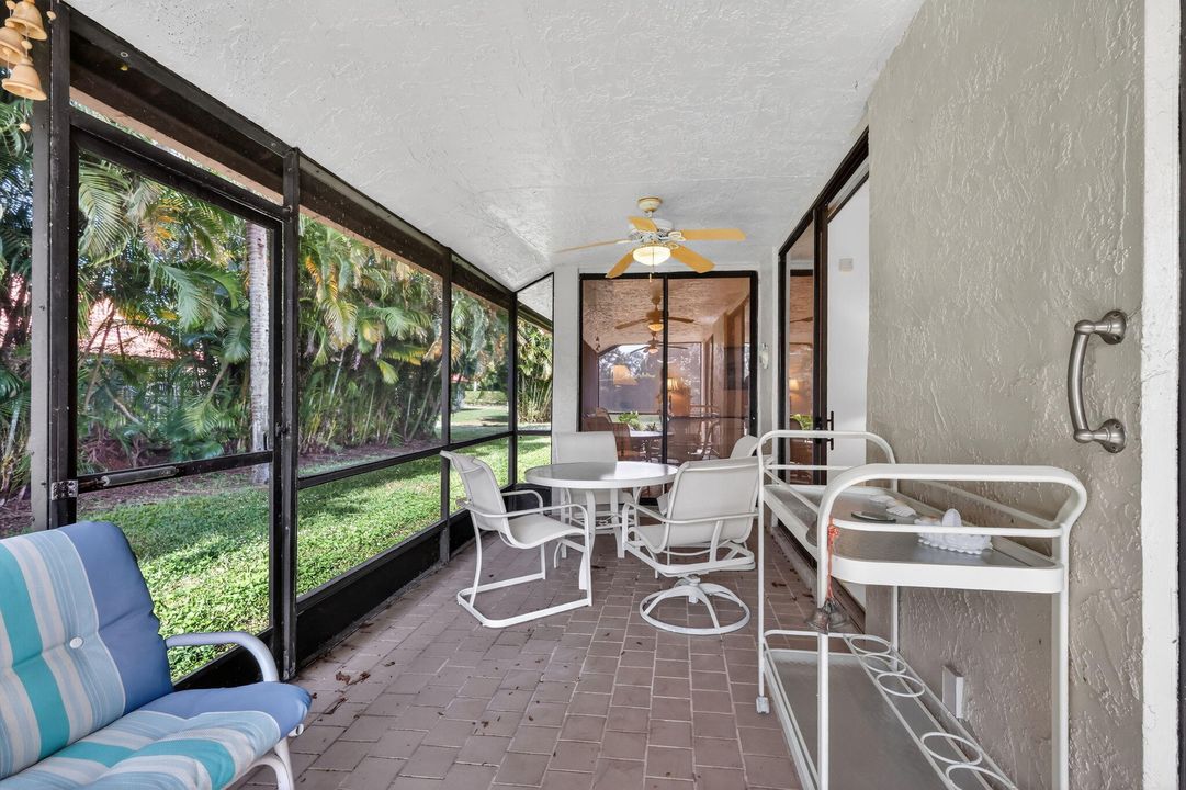 For Sale: $315,000 (2 beds, 2 baths, 1657 Square Feet)