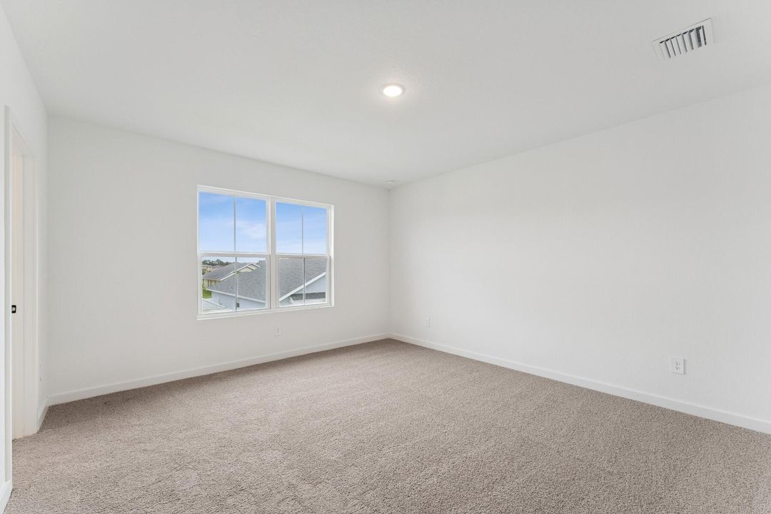 For Sale: $379,995 (3 beds, 2 baths, 1985 Square Feet)