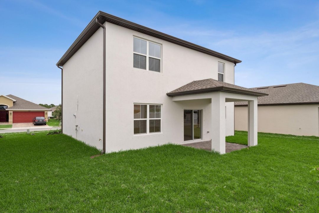 For Sale: $379,995 (3 beds, 2 baths, 1985 Square Feet)