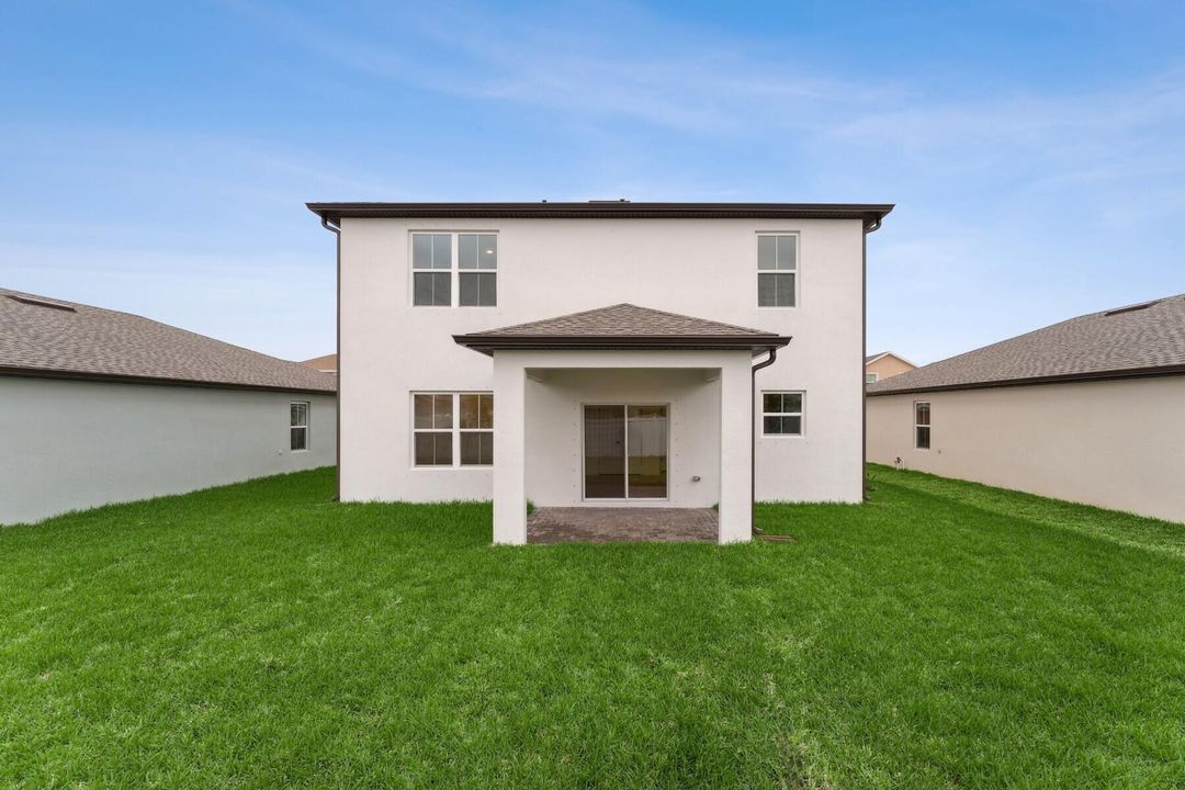 For Sale: $379,995 (3 beds, 2 baths, 1985 Square Feet)