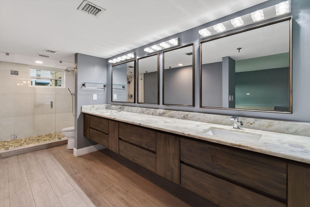 For Rent: $6,000 (2 beds, 2 baths, 2011 Square Feet)