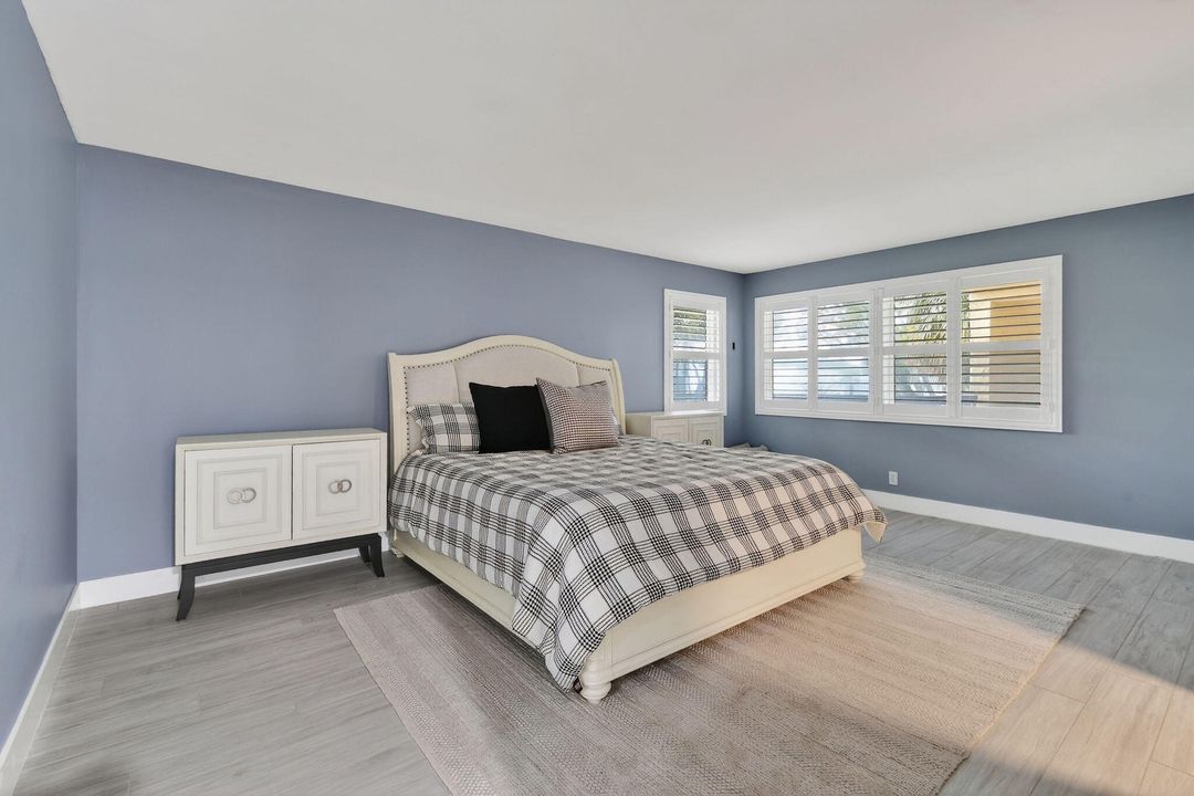 For Rent: $6,000 (2 beds, 2 baths, 2011 Square Feet)