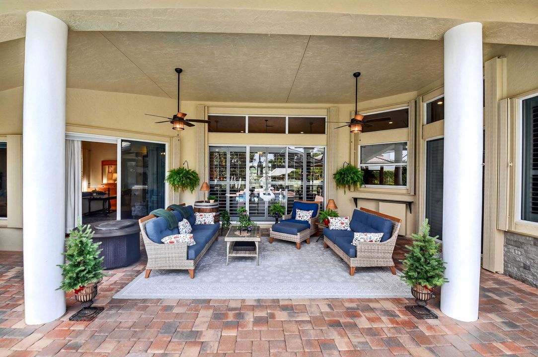 For Sale: $2,399,000 (4 beds, 3 baths, 3386 Square Feet)