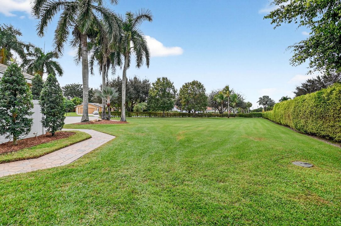 For Sale: $2,399,000 (4 beds, 3 baths, 3386 Square Feet)