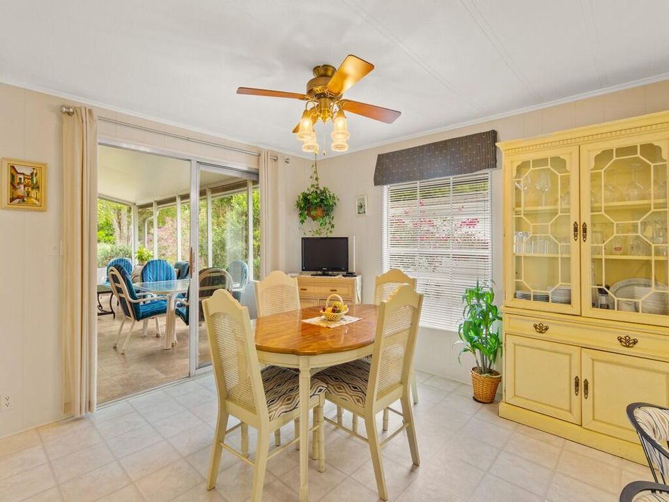 En Venta: $84,000 (2 camas, 2 baños, 1350 Pies cuadrados)