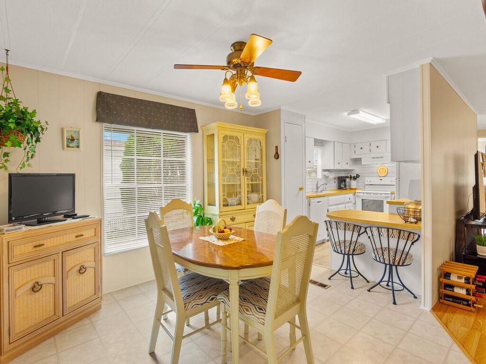 En Venta: $84,000 (2 camas, 2 baños, 1350 Pies cuadrados)