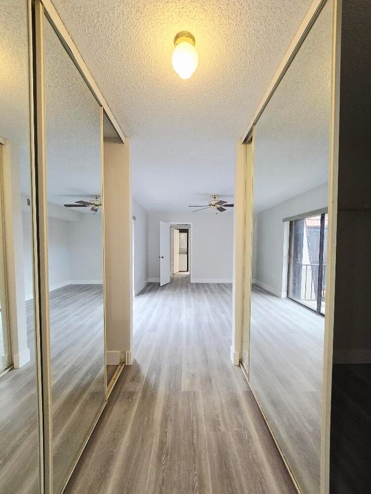 На продажу: $329,900 (3 спален, 3 ванн, 1488 Квадратных фут)