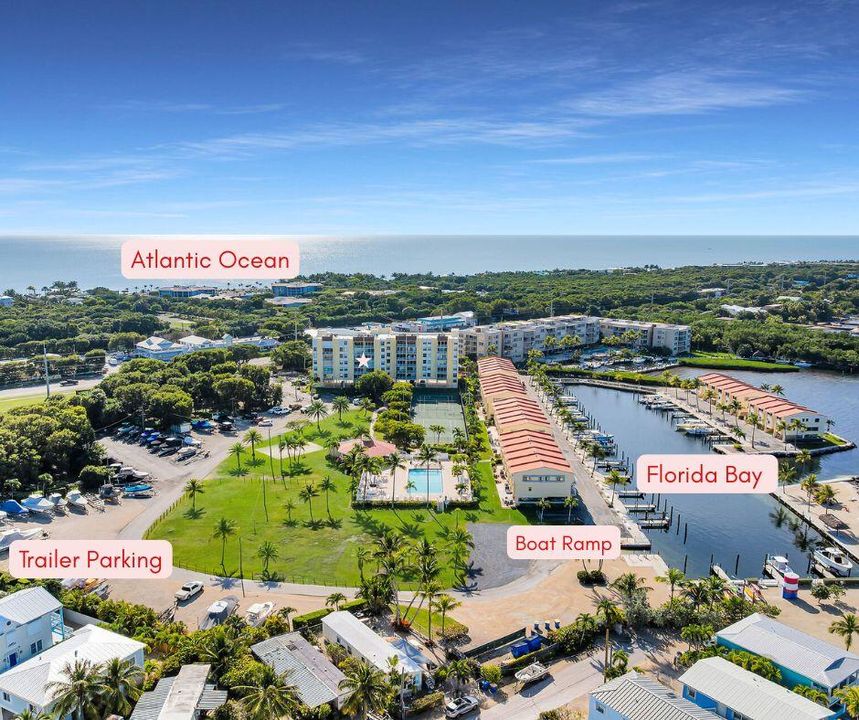 На продажу: $649,000 (2 спален, 2 ванн, 853 Квадратных фут)