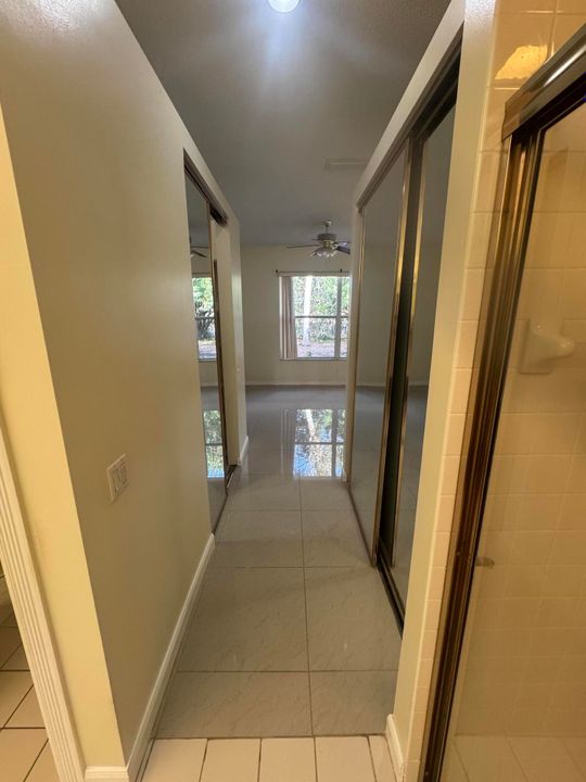 В аренду: $3,500 (3 спален, 2 ванн, 1968 Квадратных фут)