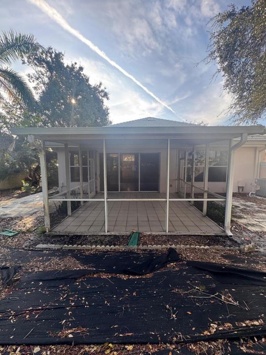 В аренду: $3,500 (3 спален, 2 ванн, 1968 Квадратных фут)