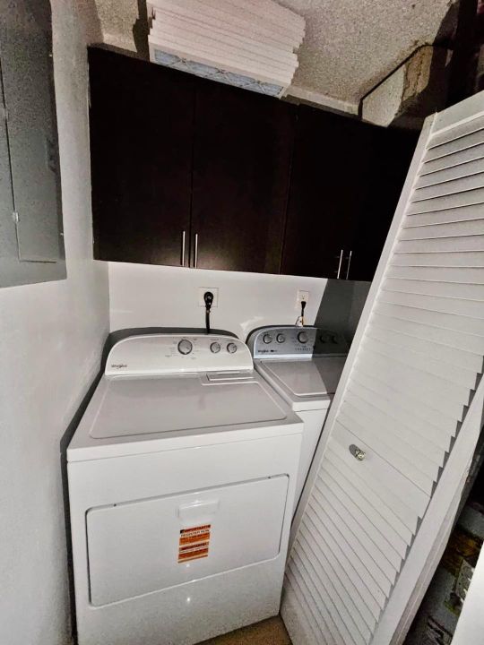 В аренду: $2,800 (3 спален, 2 ванн, 1325 Квадратных фут)