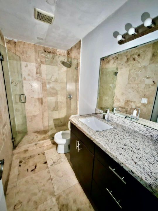 В аренду: $2,800 (3 спален, 2 ванн, 1325 Квадратных фут)