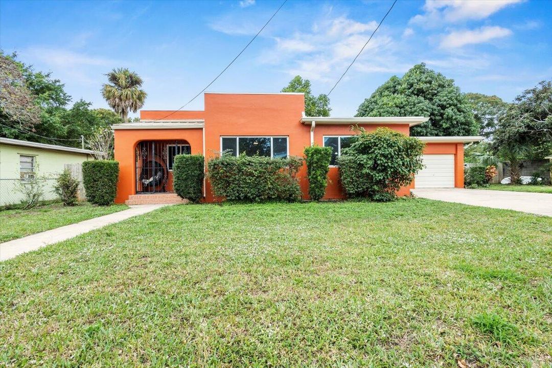 待售: $335,000 (3 贝兹, 2 浴室, 1686 平方英尺)