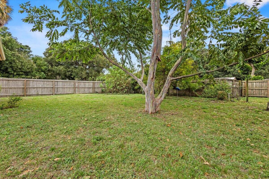 待售: $335,000 (3 贝兹, 2 浴室, 1686 平方英尺)