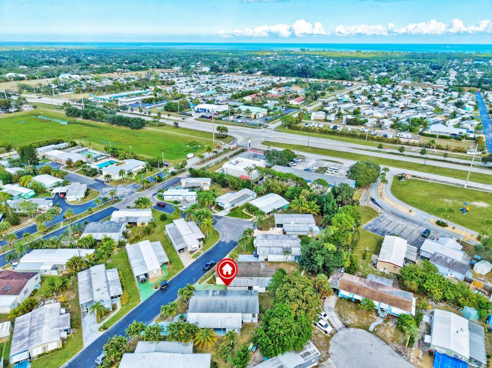 На продажу: $220,000 (3 спален, 2 ванн, 1365 Квадратных фут)