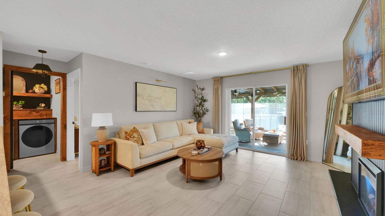 For Sale: $475,000 (3 beds, 2 baths, 1497 Square Feet)