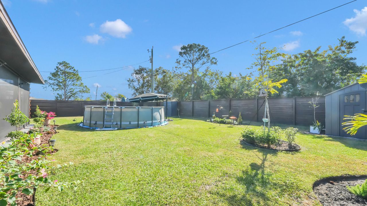 For Sale: $475,000 (3 beds, 2 baths, 1497 Square Feet)