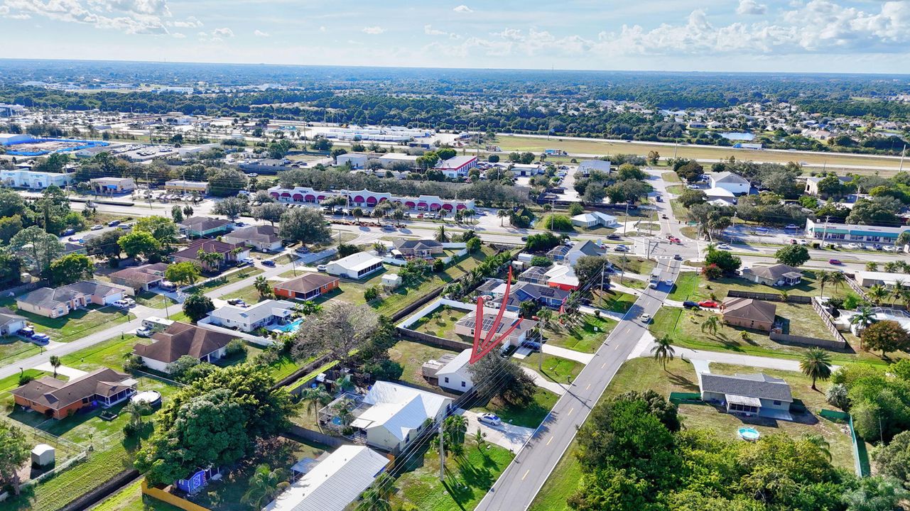 待售: $279,900 (2 贝兹, 2 浴室, 1430 平方英尺)