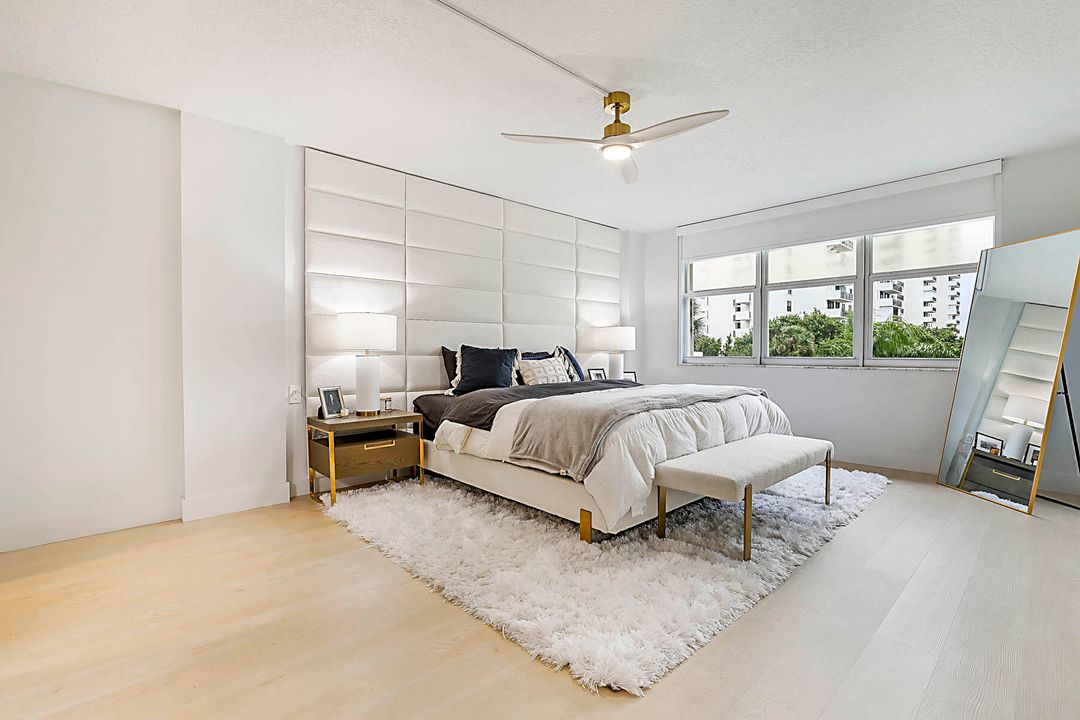 На продажу: $550,000 (2 спален, 2 ванн, 1031 Квадратных фут)