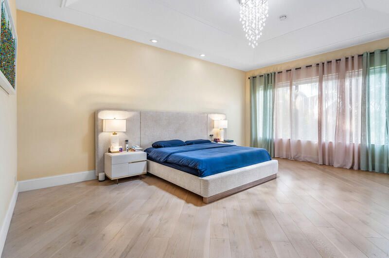 На продажу: $2,799,000 (5 спален, 7 ванн, 6519 Квадратных фут)