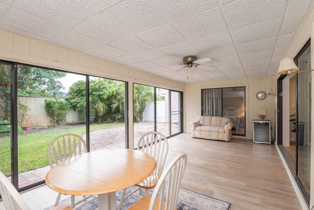 For Sale: $549,000 (2 beds, 2 baths, 2128 Square Feet)