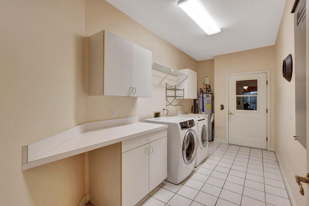 En Venta: $1,430,000 (3 camas, 3 baños, 3578 Pies cuadrados)