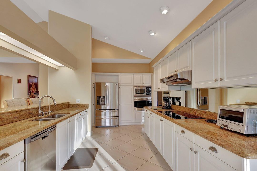 En Venta: $1,430,000 (3 camas, 3 baños, 3578 Pies cuadrados)