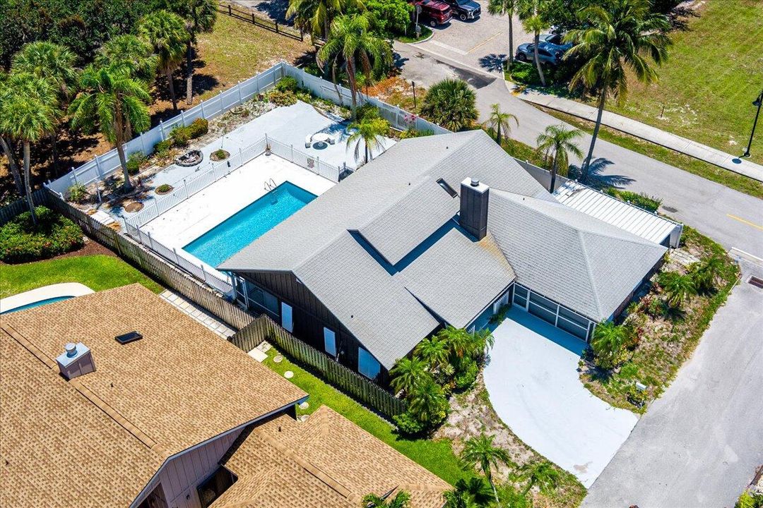 出租: $7,300 (3 贝兹, 2 浴室, 1608 平方英尺)