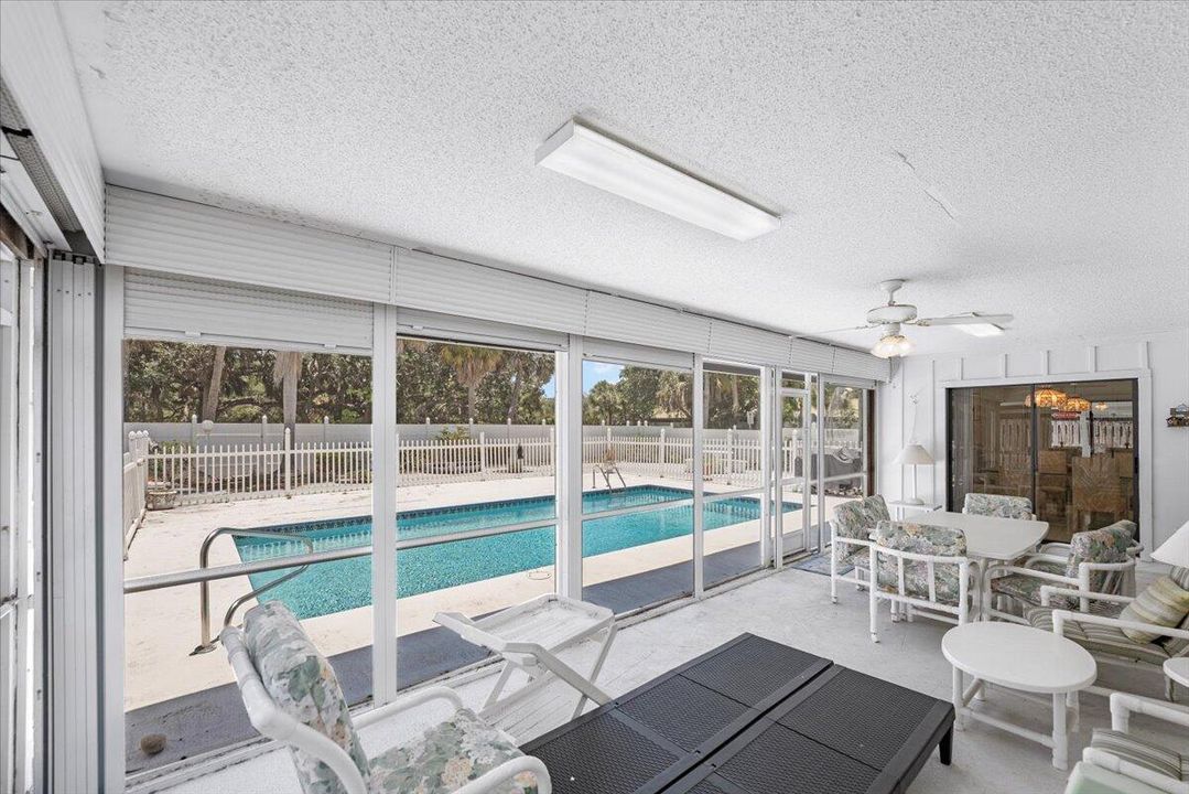 出租: $7,300 (3 贝兹, 2 浴室, 1608 平方英尺)