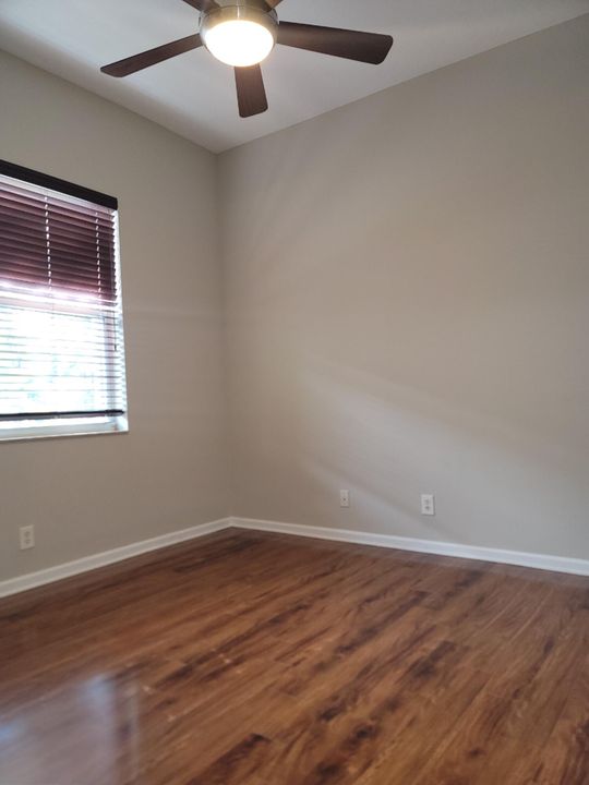 For Rent: $4,000 (5 beds, 3 baths, 2807 Square Feet)