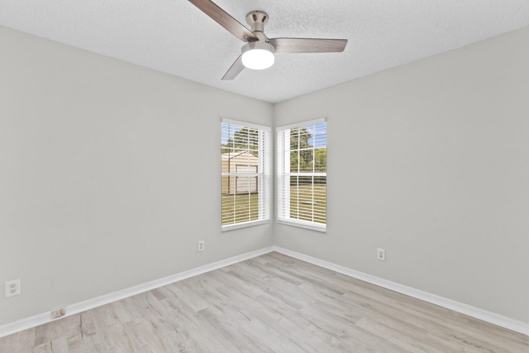 For Sale: $435,000 (3 beds, 2 baths, 1623 Square Feet)