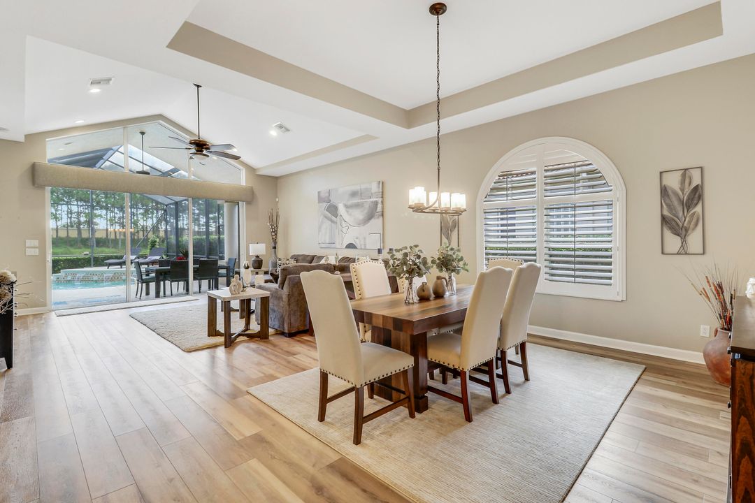 待售: $545,000 (2 贝兹, 2 浴室, 2086 平方英尺)