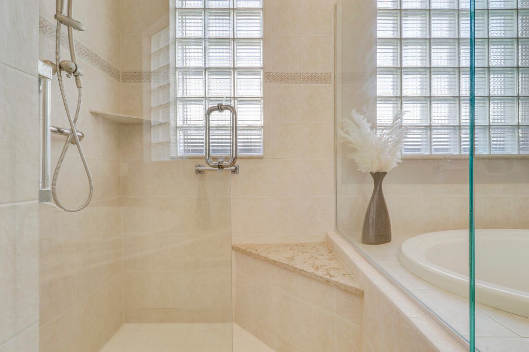 待售: $545,000 (2 贝兹, 2 浴室, 2086 平方英尺)