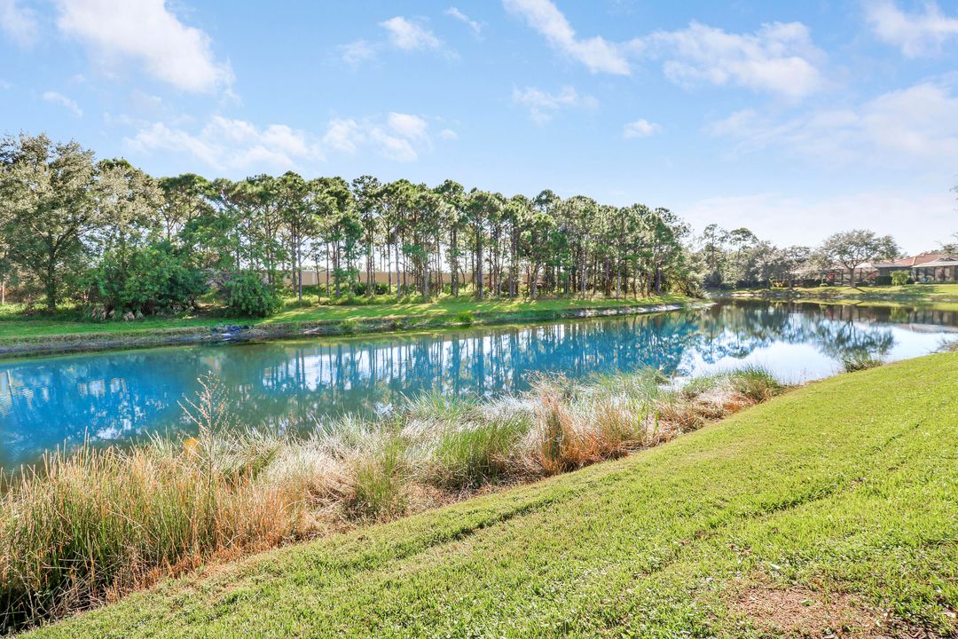 待售: $545,000 (2 贝兹, 2 浴室, 2086 平方英尺)