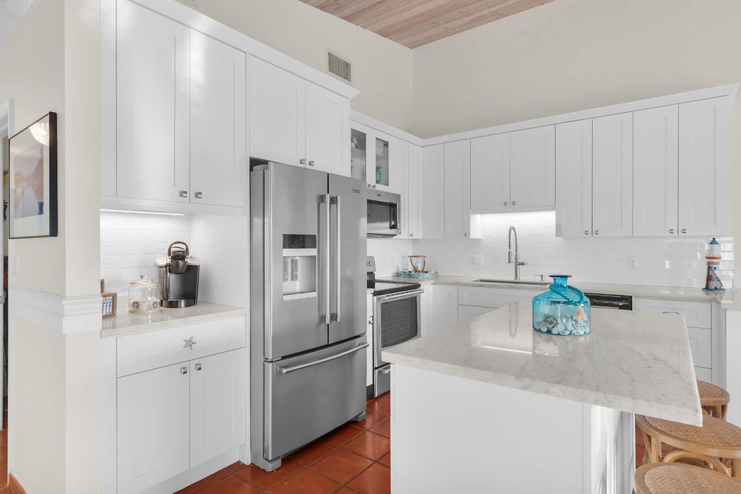 For Sale: $1,499,900 (4 beds, 3 baths, 1813 Square Feet)