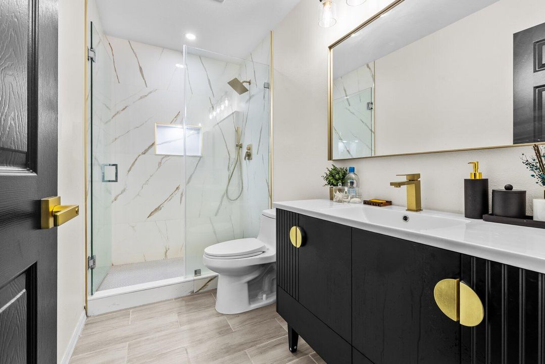 待售: $499,000 (4 贝兹, 2 浴室, 2229 平方英尺)