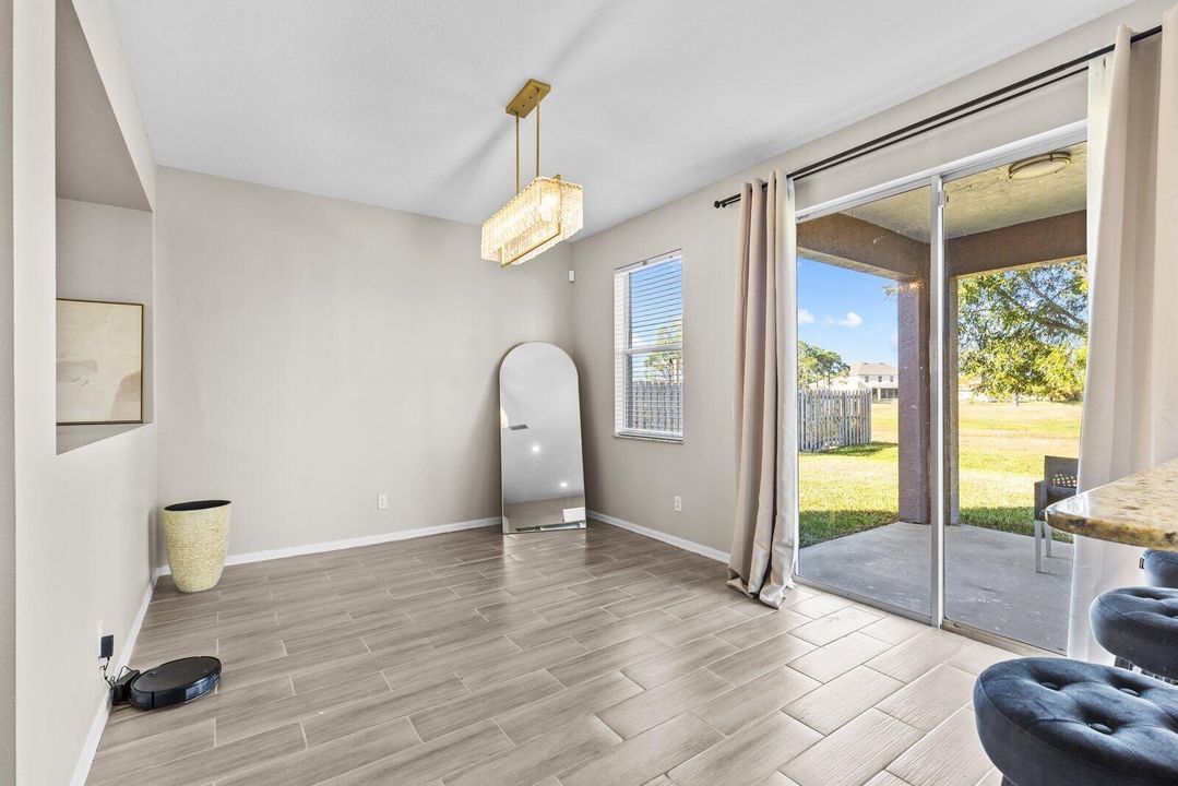 待售: $499,000 (4 贝兹, 2 浴室, 2229 平方英尺)