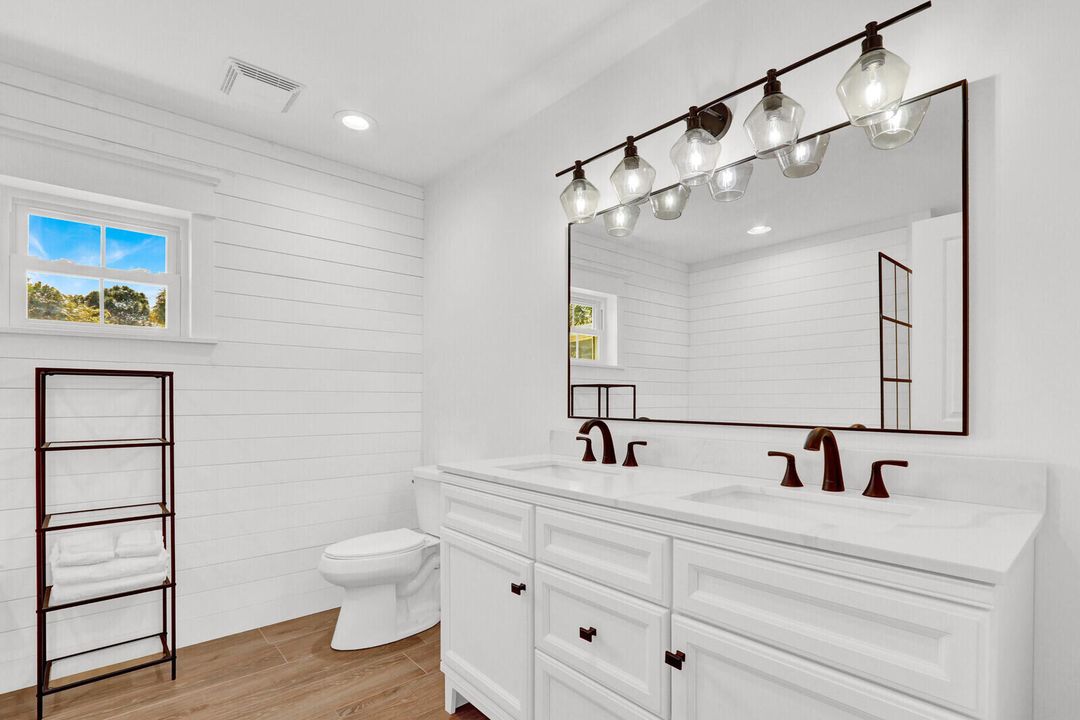 For Sale: $825,000 (3 beds, 2 baths, 2307 Square Feet)