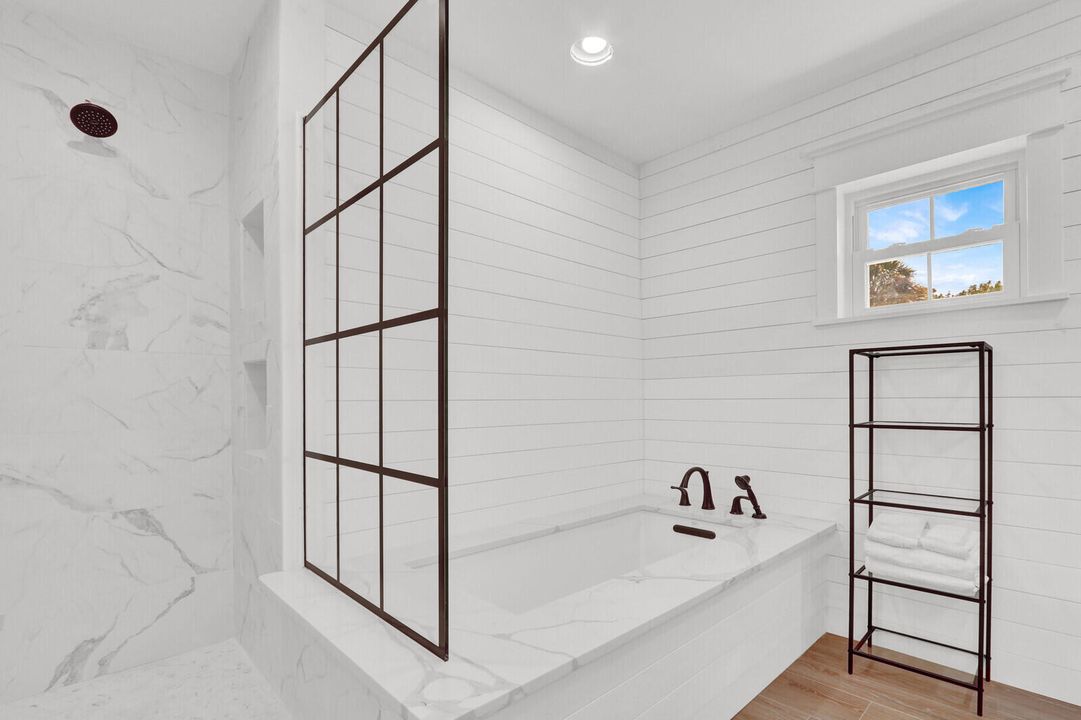 For Sale: $825,000 (3 beds, 2 baths, 2307 Square Feet)