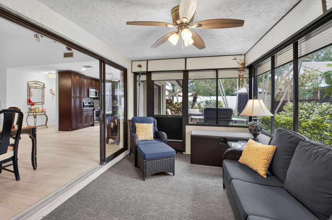 Active With Contract: $430,000 (2 beds, 2 baths, 1369 Square Feet)