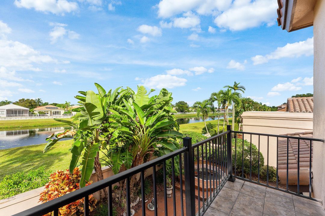 待售: $775,000 (4 贝兹, 3 浴室, 2743 平方英尺)