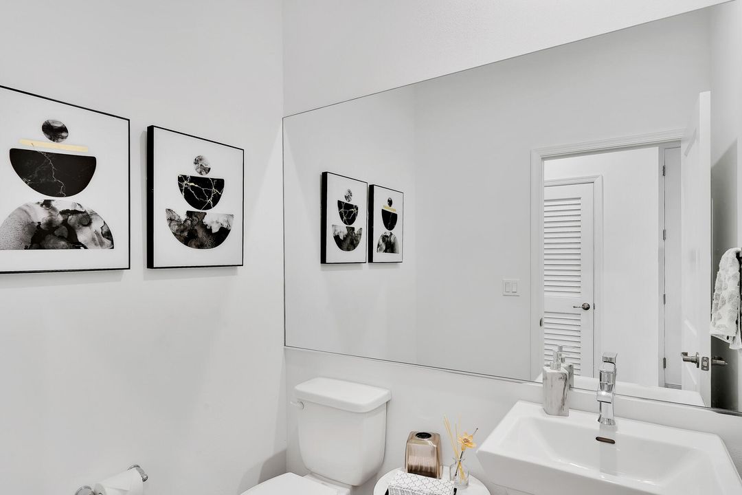 出租: $2,850 (3 贝兹, 2 浴室, 1878 平方英尺)